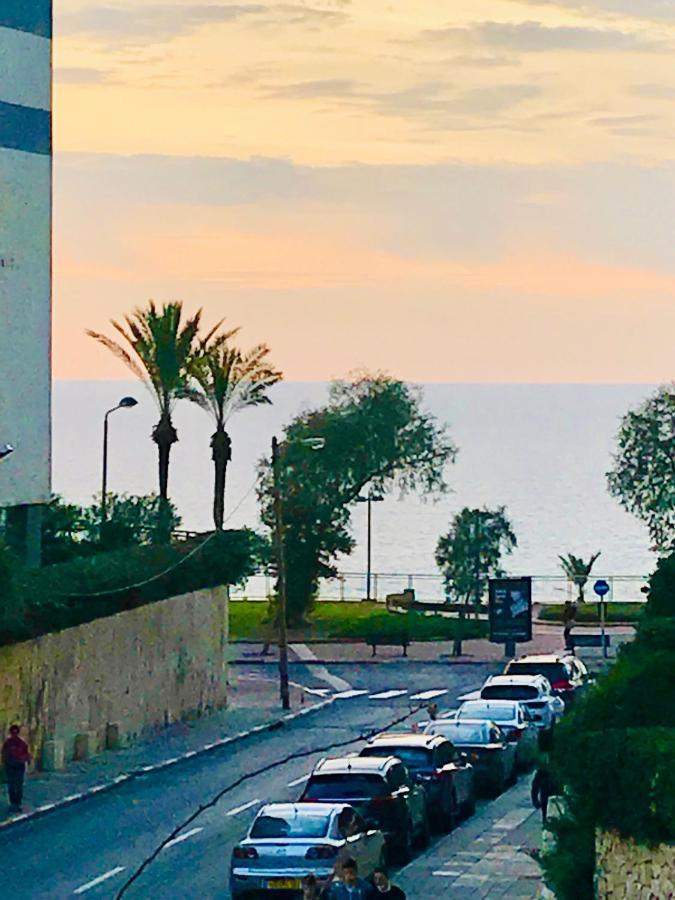 Royal Lea Apartmens Netanya Exteriör bild