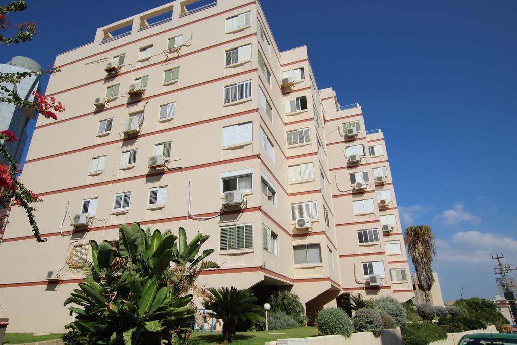 Royal Lea Apartmens Netanya Exteriör bild