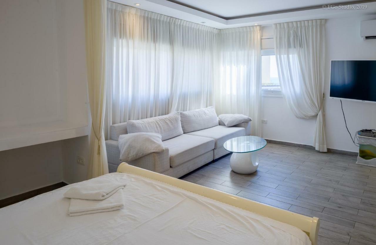 Royal Lea Apartmens Netanya Exteriör bild